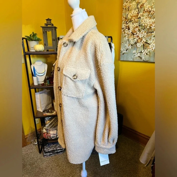 Sherpa Jacket l PTP 21 - Picture 2 of 8